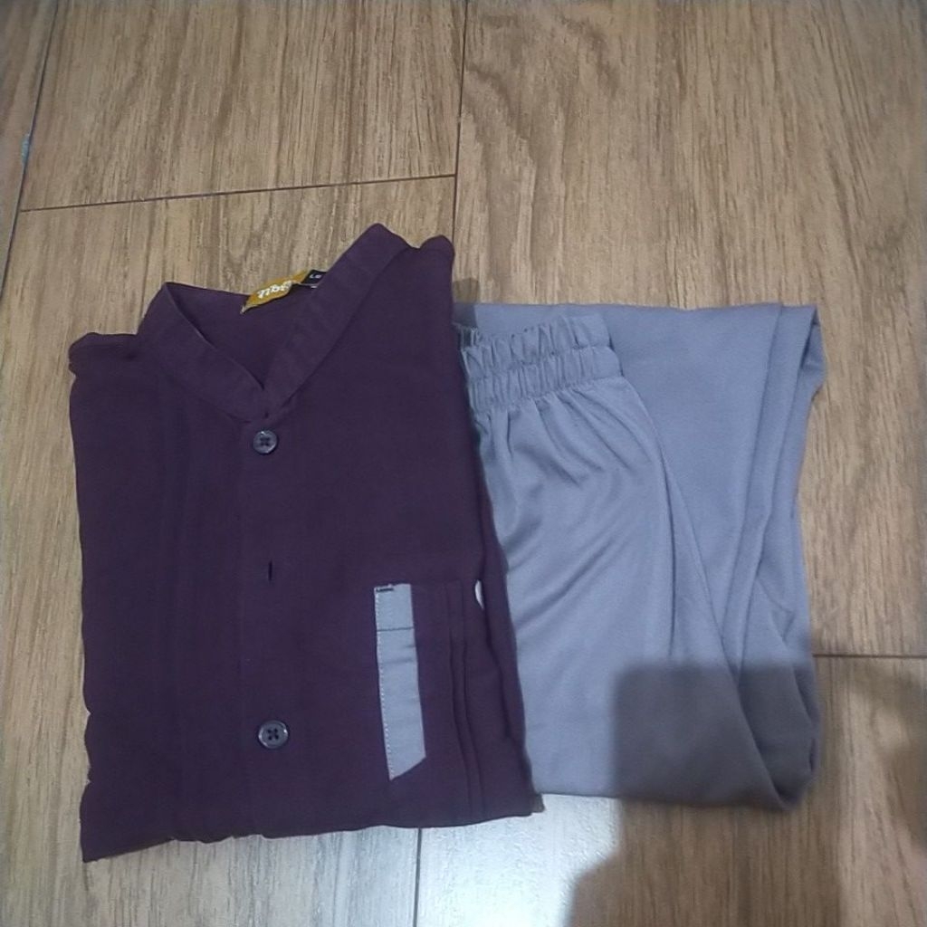 Nibras setelan koko anak preloved