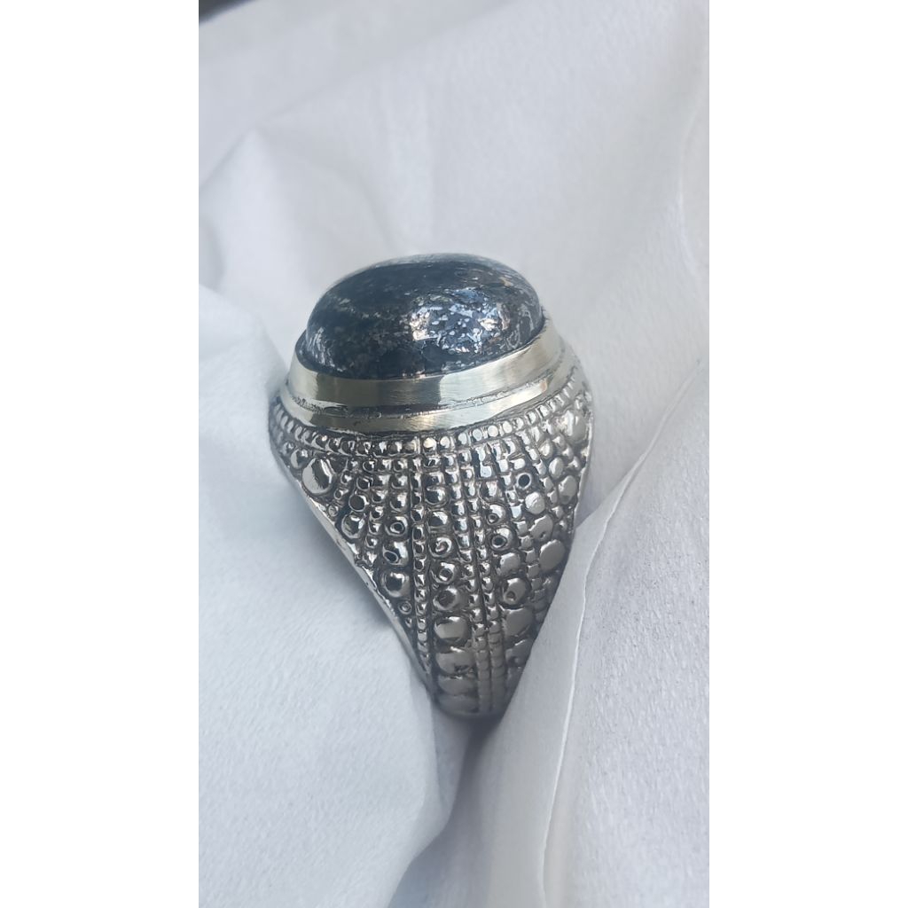 cincin batu meteor mesosiderite meteorite