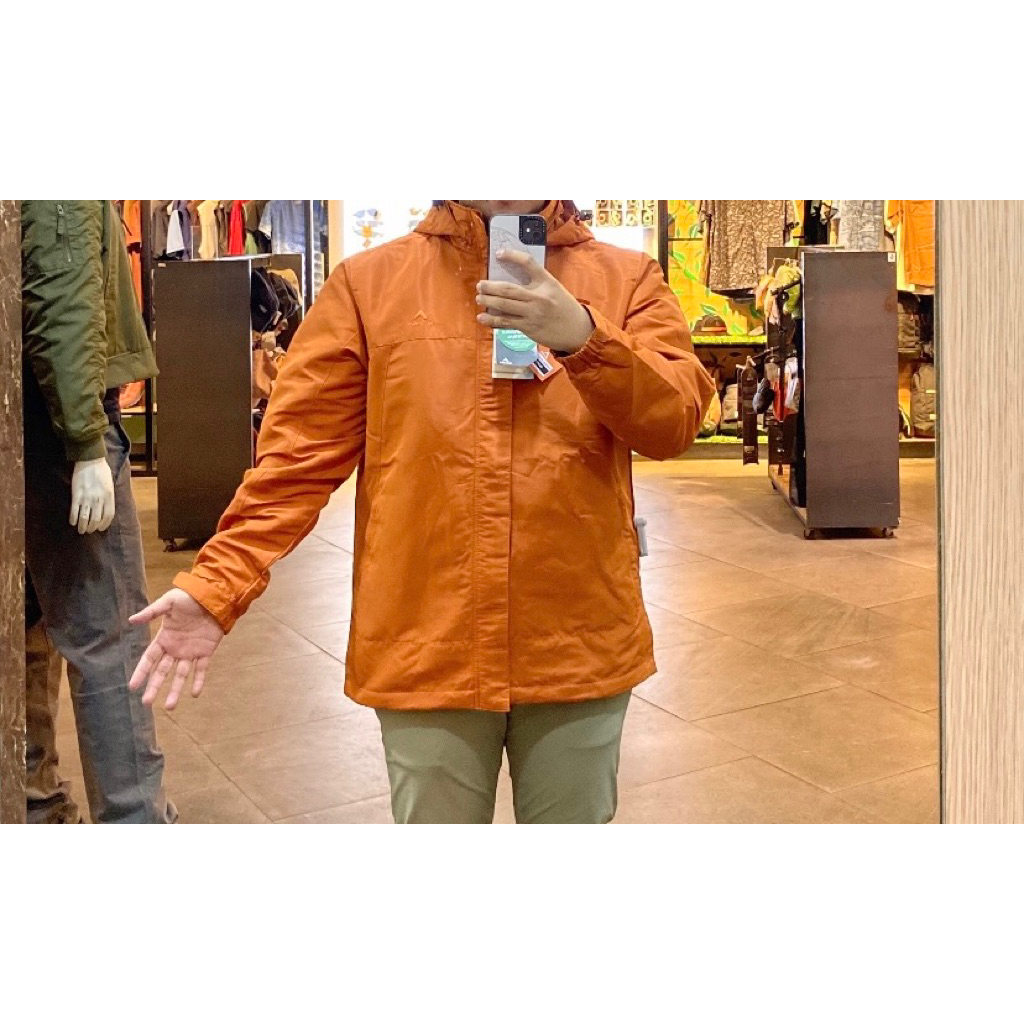 second - jaket gunung eiger wondproof terakota XL