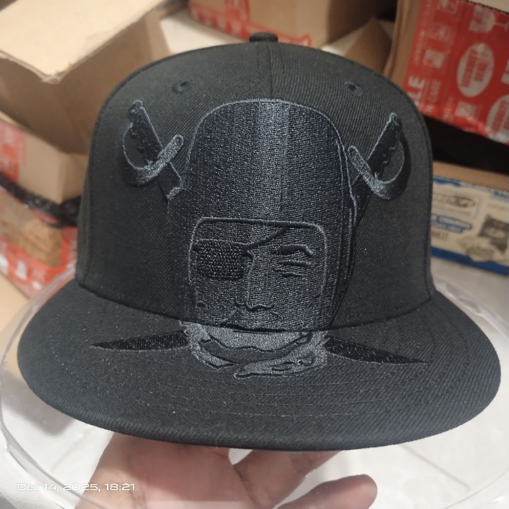 Topi Raiders Monster by New Era Cap 9/50