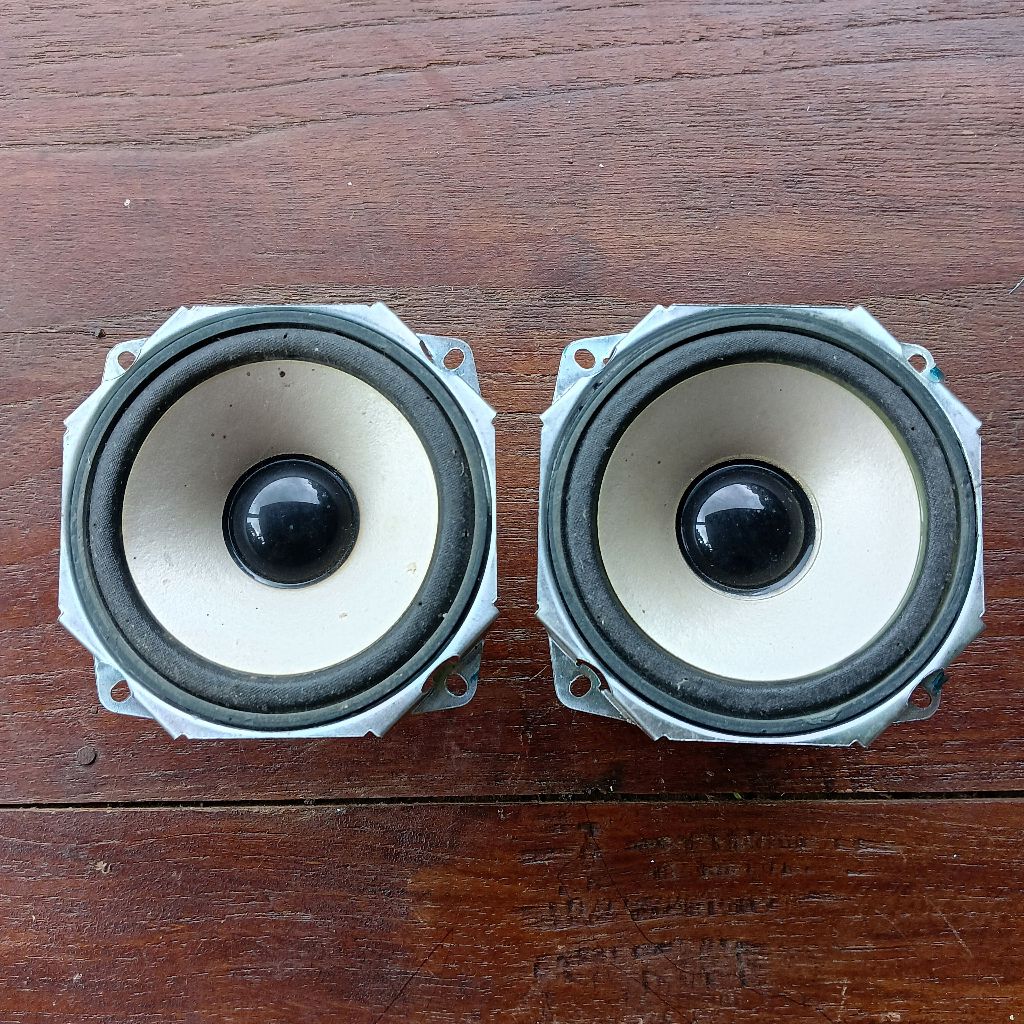 2pcs Speaker JVC 3inch bekas normal sepasang