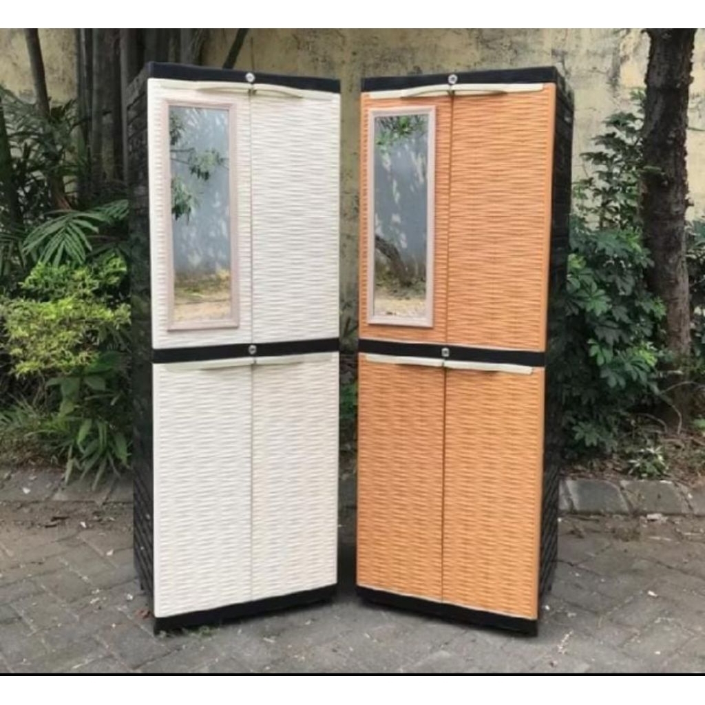 Lemari Pakaian / Gantung Mini Cermin