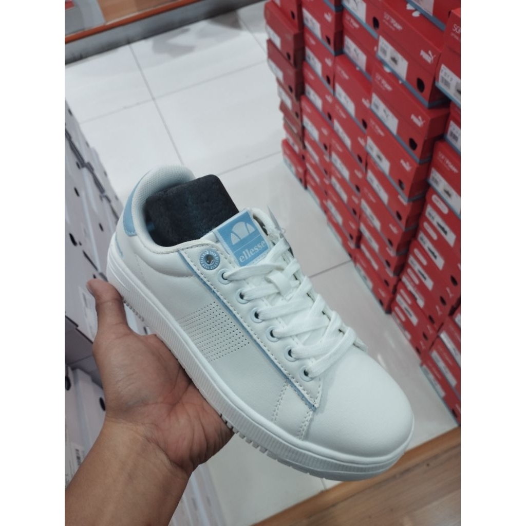 SEPATU ELLESSE AARON/ASHTON/ARTHUR WOMEN CASUAL SHOES