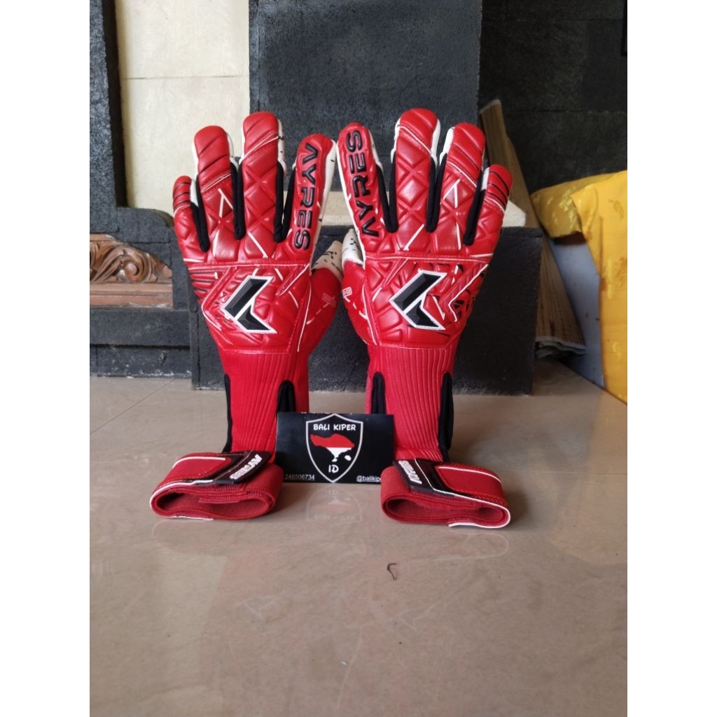 Sarung Tangan Kiper Ayres Series 02