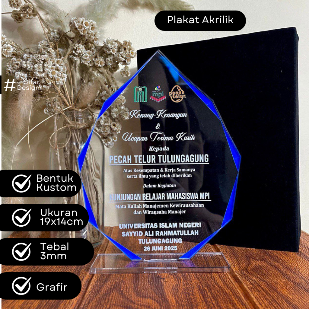 Plakat, Plakat Akrilik, Plakat Akrilik Custom, Plakat PKL, Plakat Penghargaan, Plakat Cepat Murah