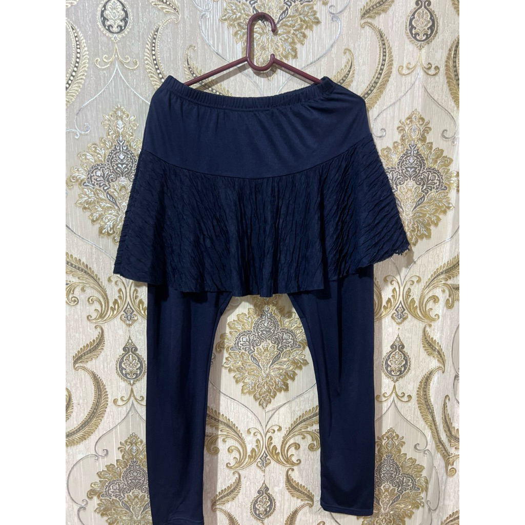 preloved celana rok olahraga