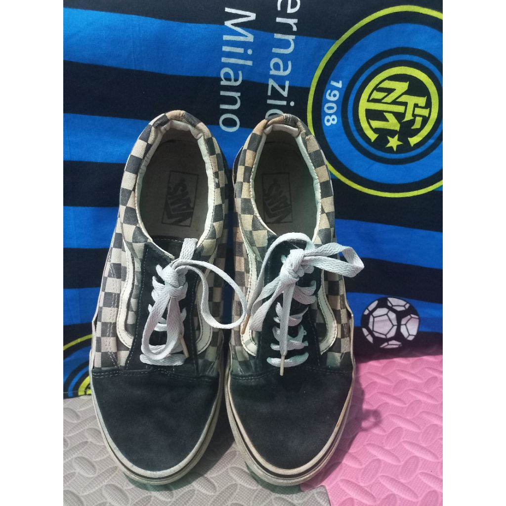 SEPATU SNEAKERS SEPATU MURAH SEPATU BEKAS SEPATU SECOND SEPATU SKATEBOARD