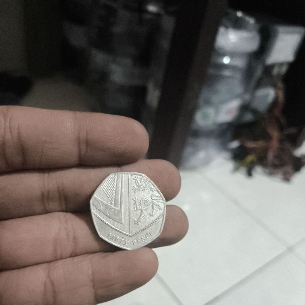koin kuno fifty pence tahun 2019
