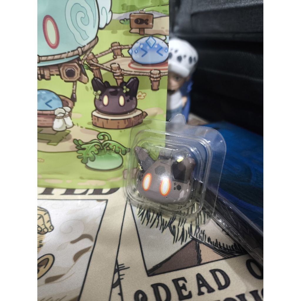 Mihoyo Genshin Impact Mini Slime Figure Geo Slime