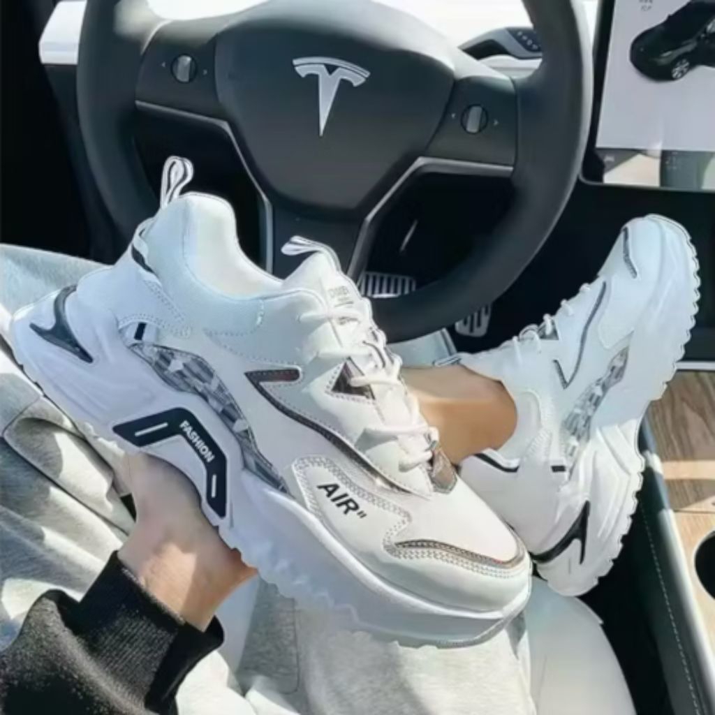 Sepatu sneaker pria Sepatu fashion sport pria terbaru