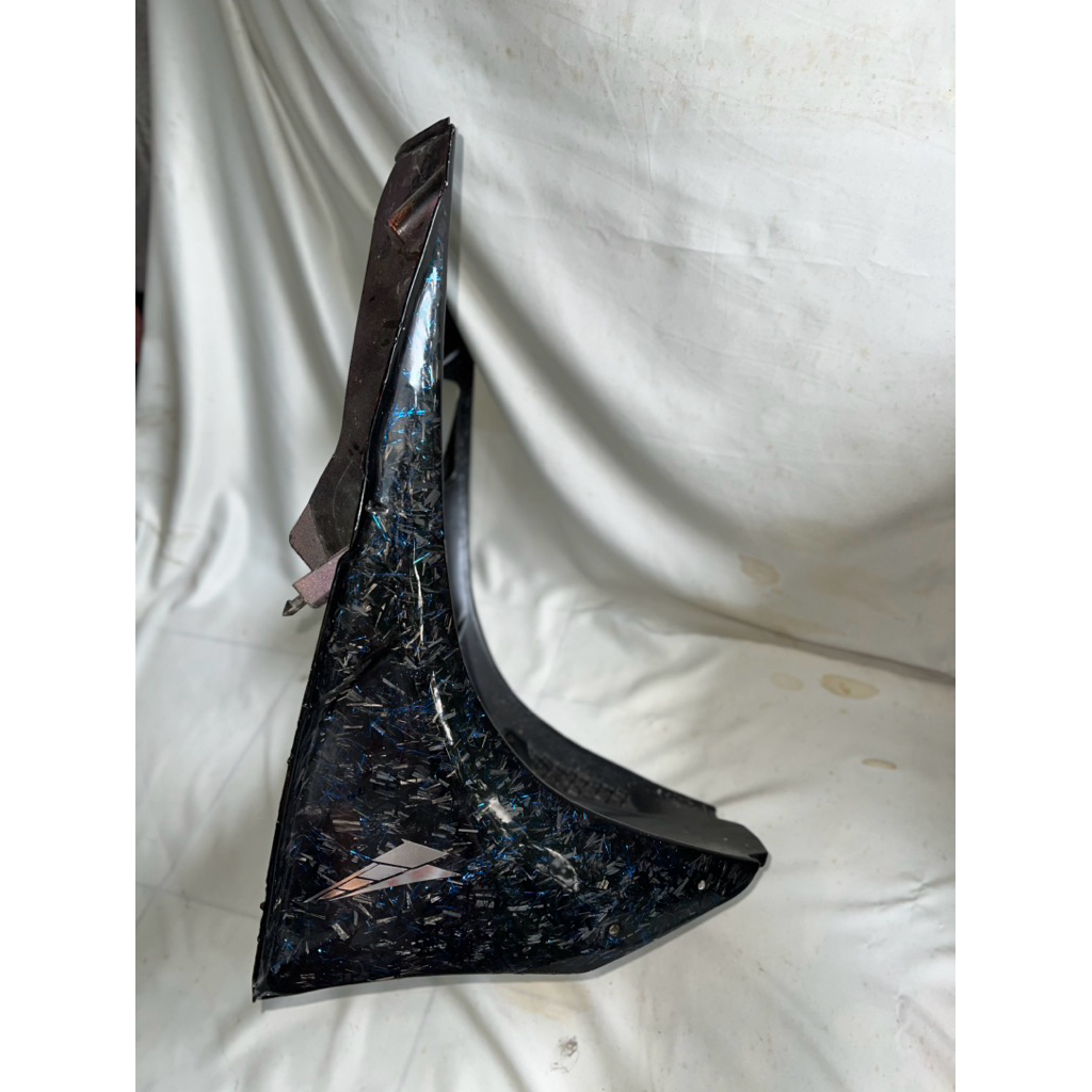 body fairing bawah / body lumpur carbon forged blue R15 V2 /old