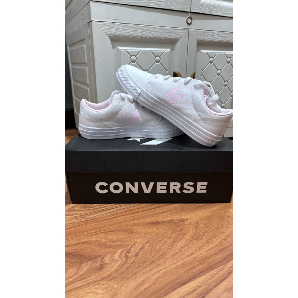 Converse Day One Classic Women’s Sneaker