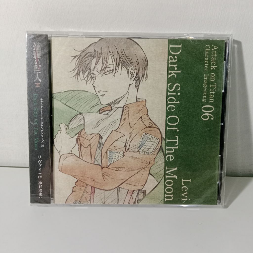[read description] official merch levi ackerman attack on titan cd character dark side of the moon