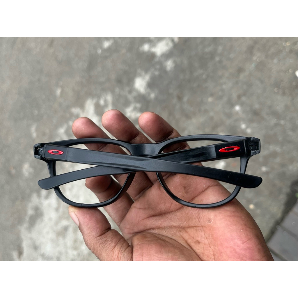 Frame Kacamata Oakley