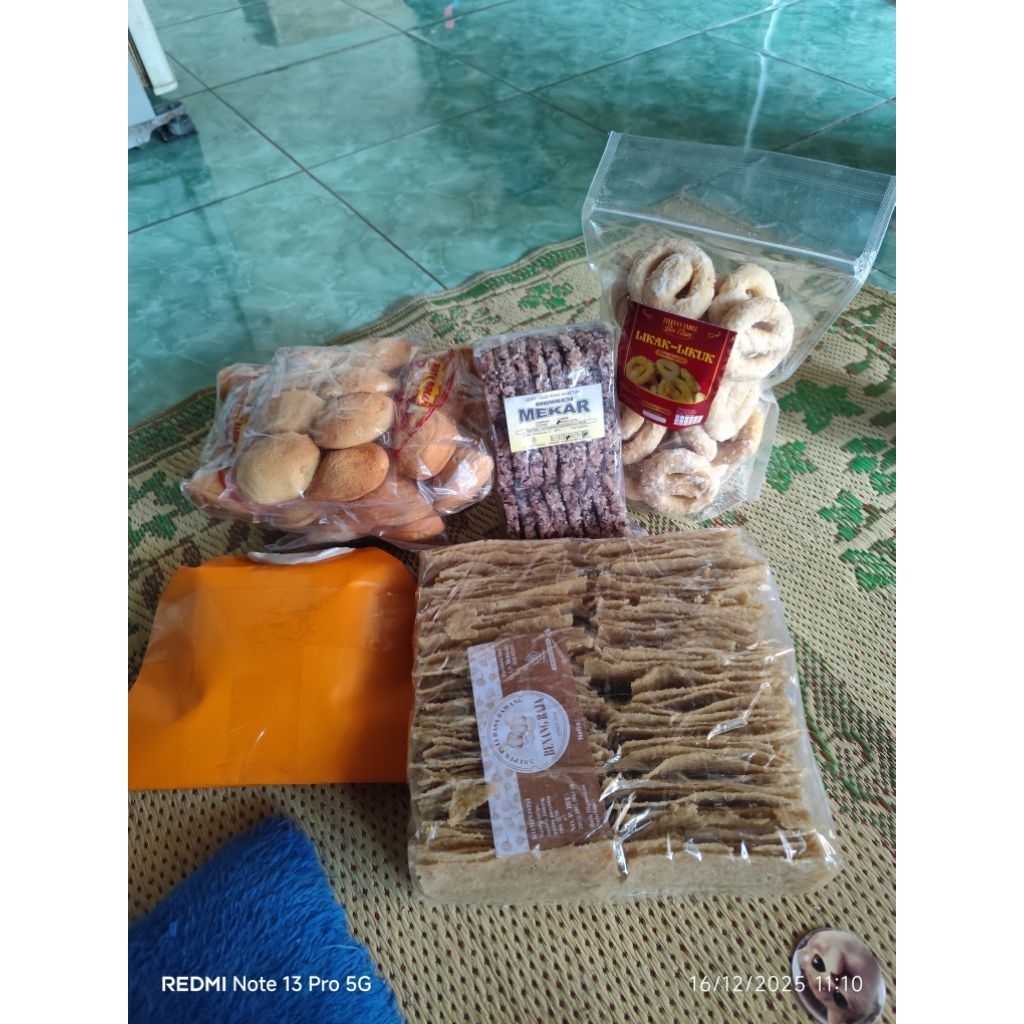 Paket Jajanan Khas Magetan ±3kg (By Request, Chat)
