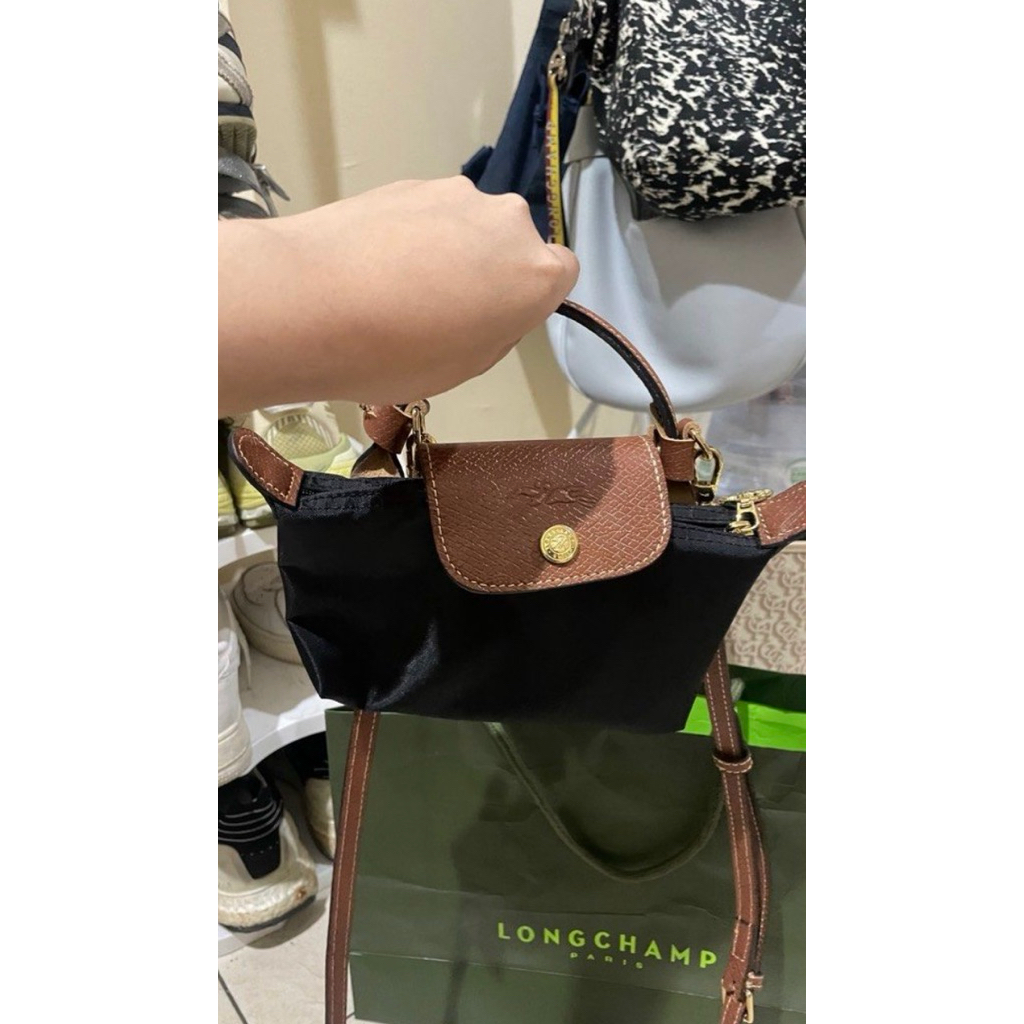 longchamp pouch hitam
