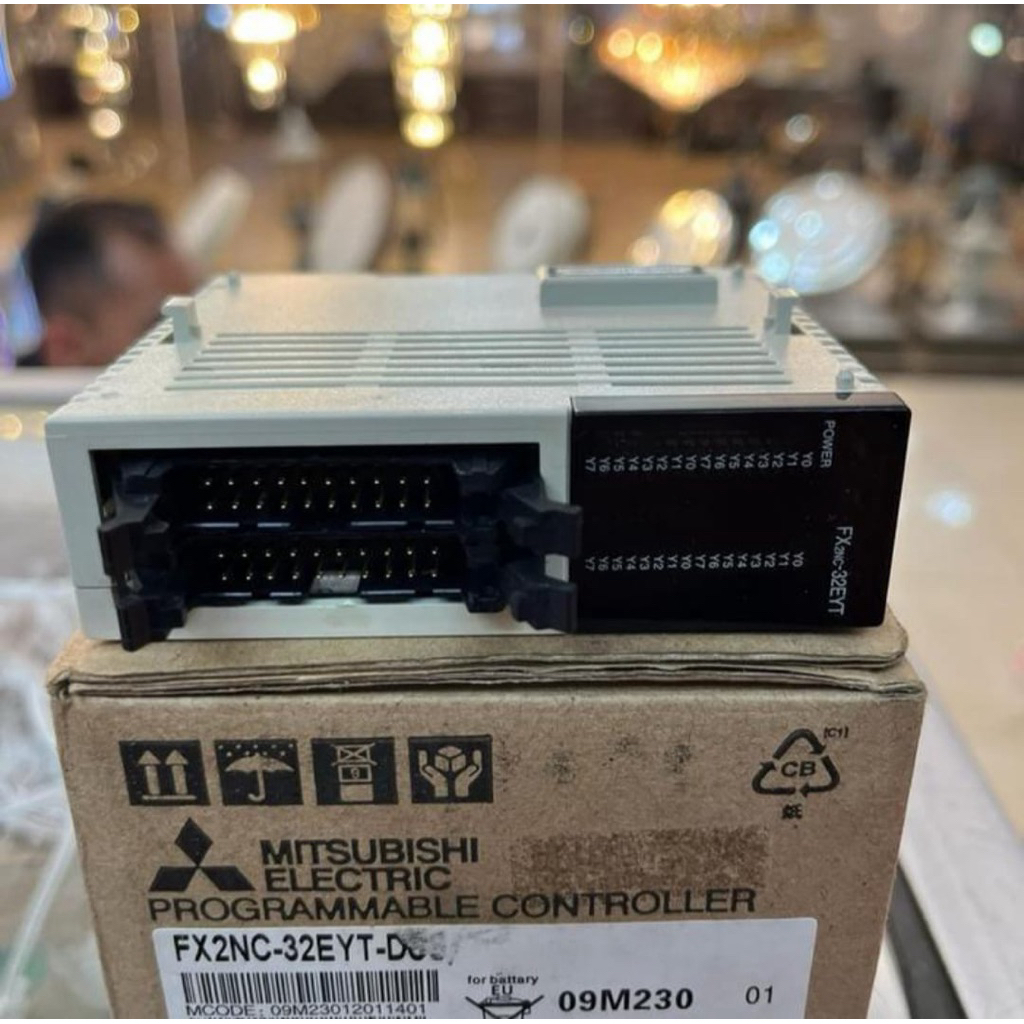 Mitsubishi PLC FX2NC-32EYT-DSS Original
