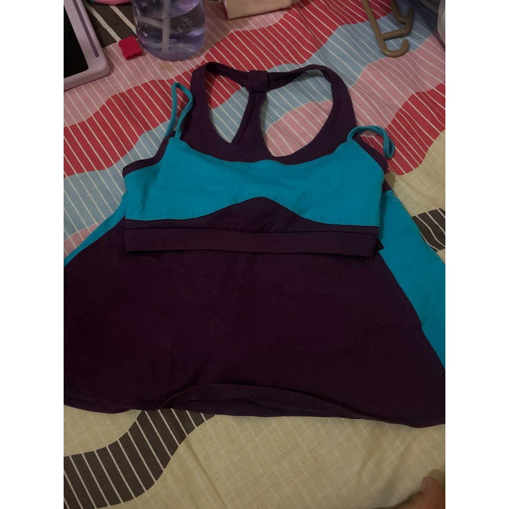 Preloved Baju Olahraga