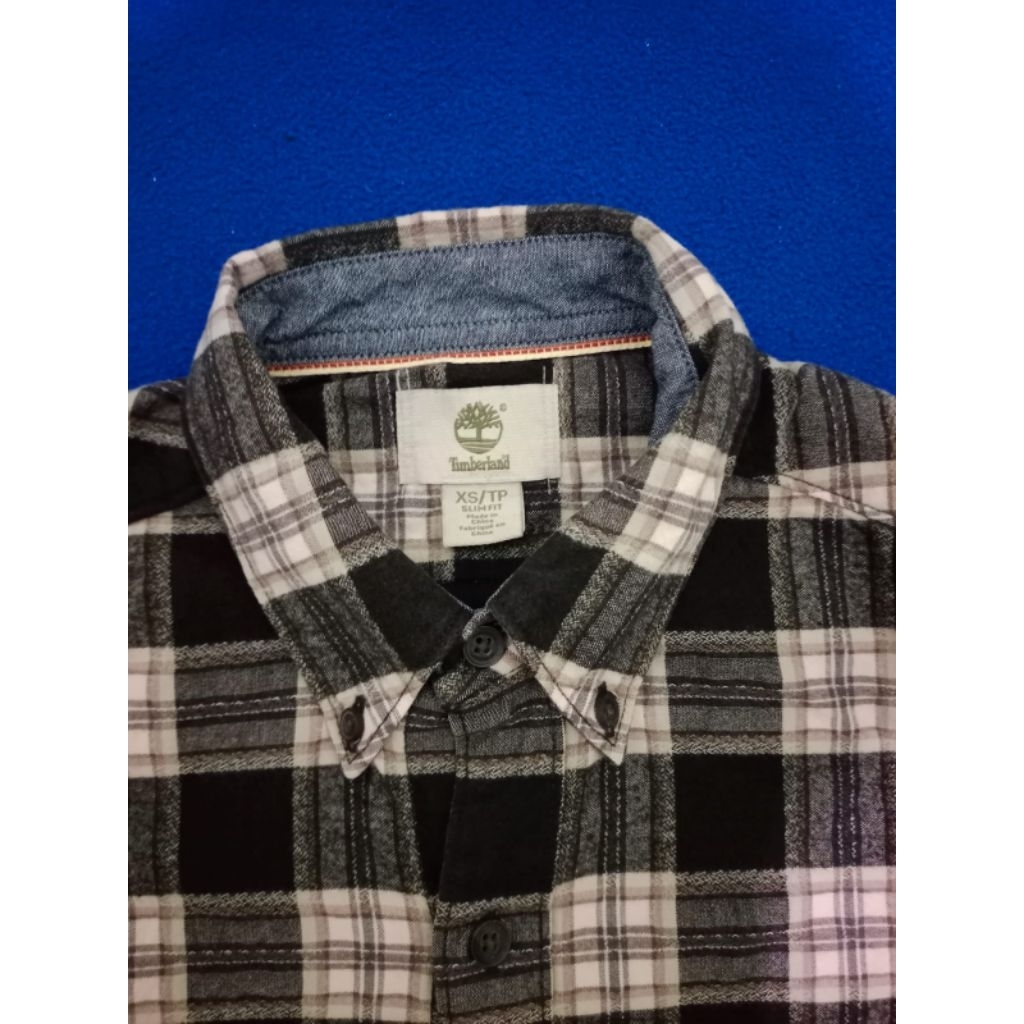 Kemeja flannel Timberland