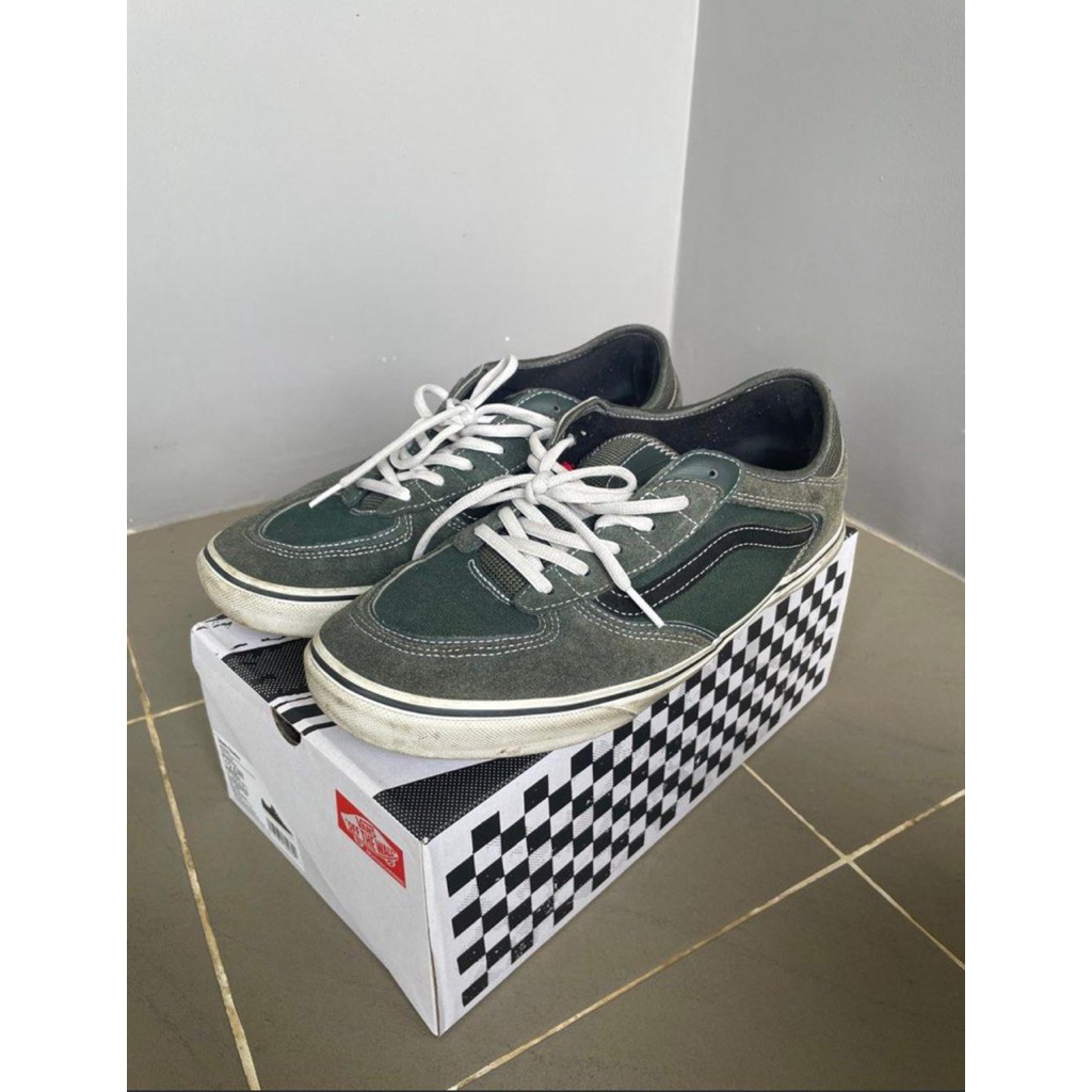 V*NS Vans Skate Rowley size 46