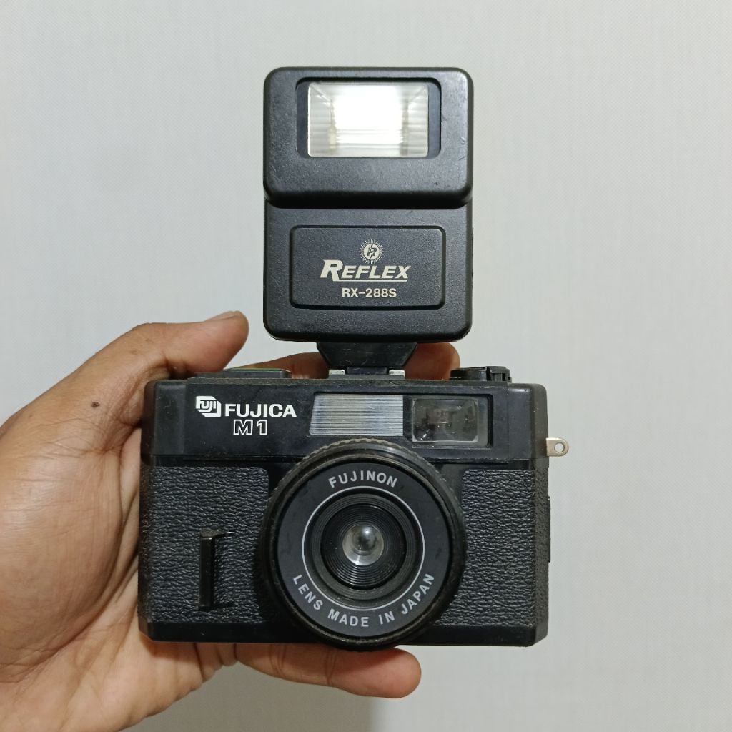 Camera Analog Vintage Fujica M1 + Flash