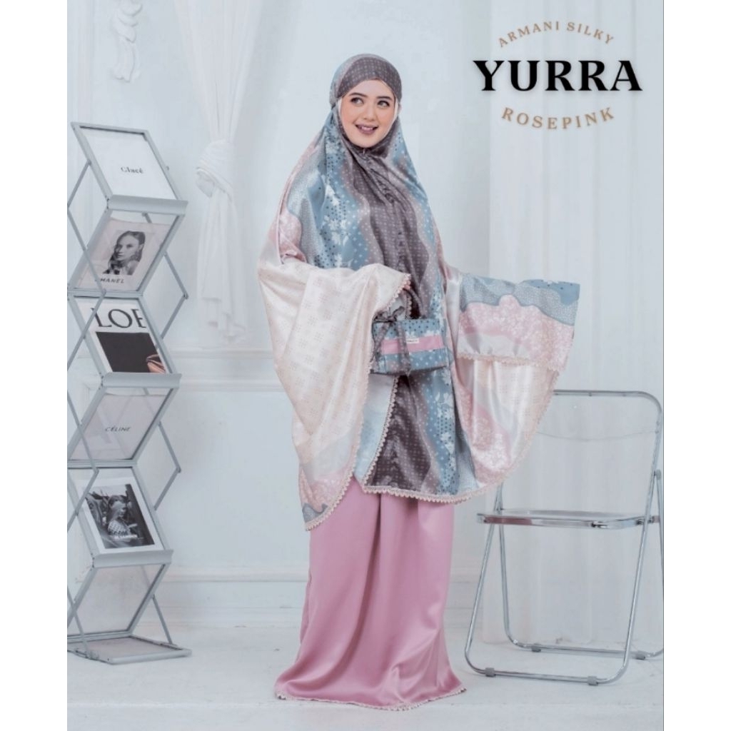 Mukena mukenah dewasa besar jumbo YURA silk silky armani print printing motif free sajadah muka tas 