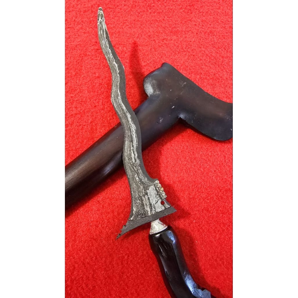 keris nogo kikik patrem