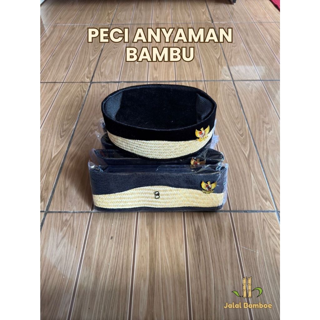Peci Anyaman Bambu