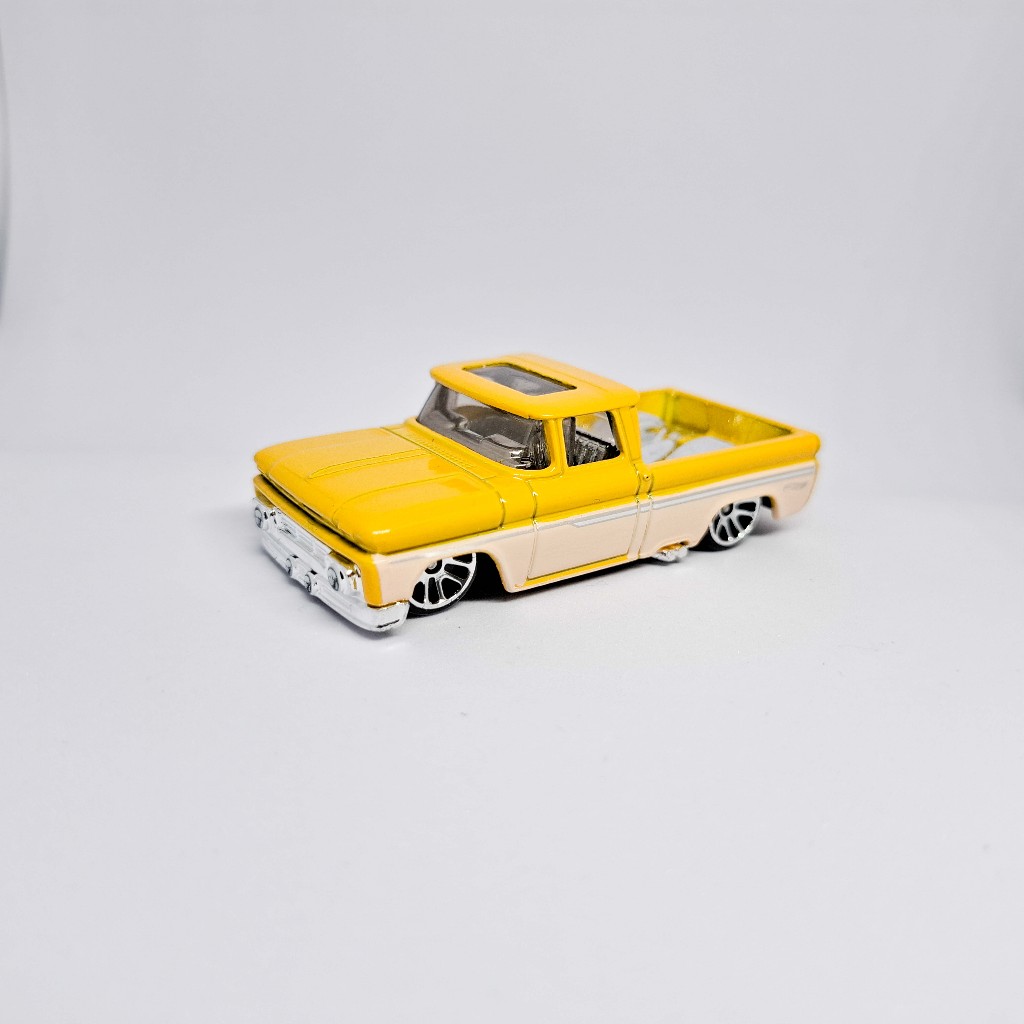 Hot Wheels Loose Custom 62 Chevy Pickup
