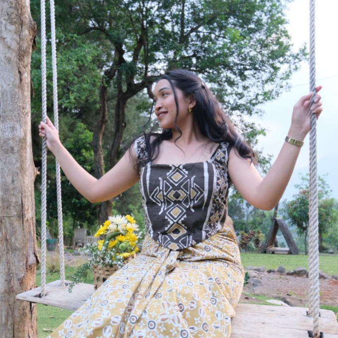 Paropaka Top Halter Batik Coklat | Baju Wanita | Atasan Wanita | Atasan Coklat | Top Halter | Baju C