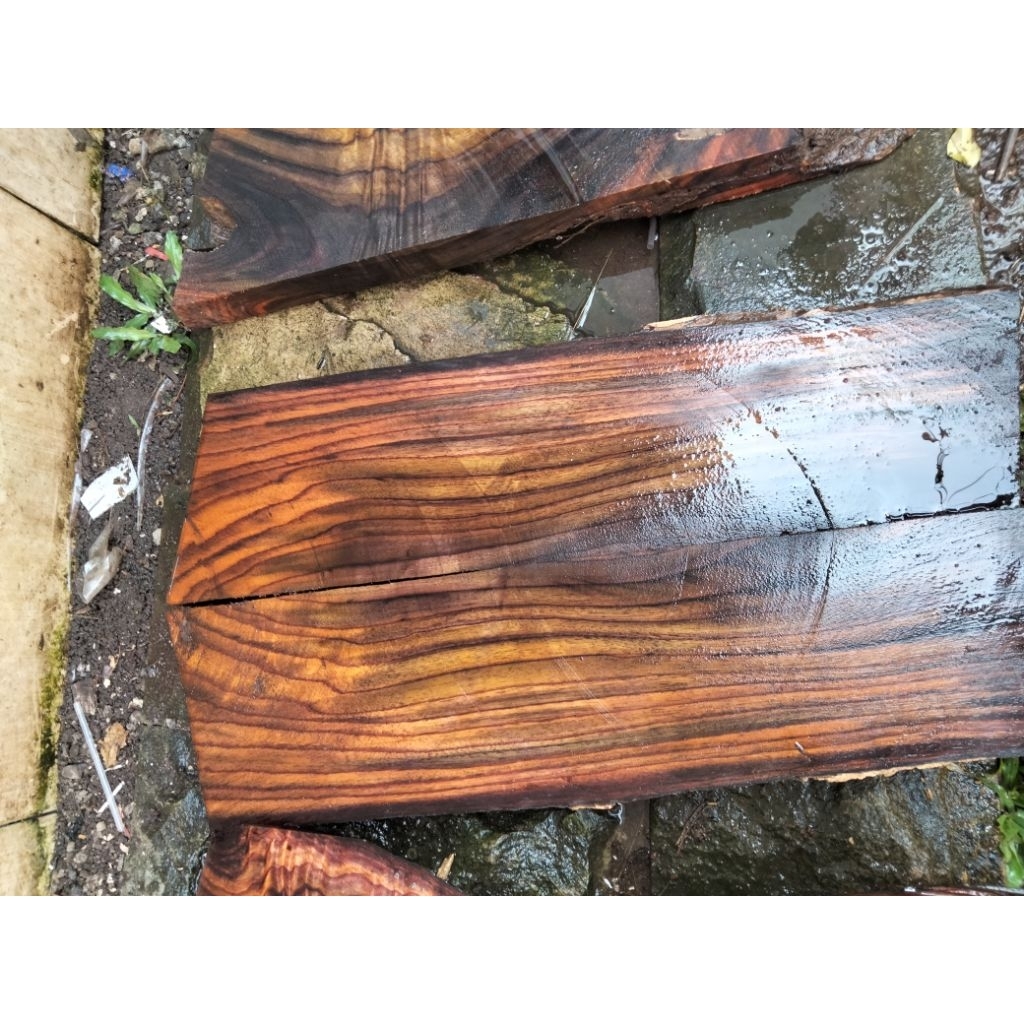 BAHAN AKAR SONOKELING HARGA PER 1 papan