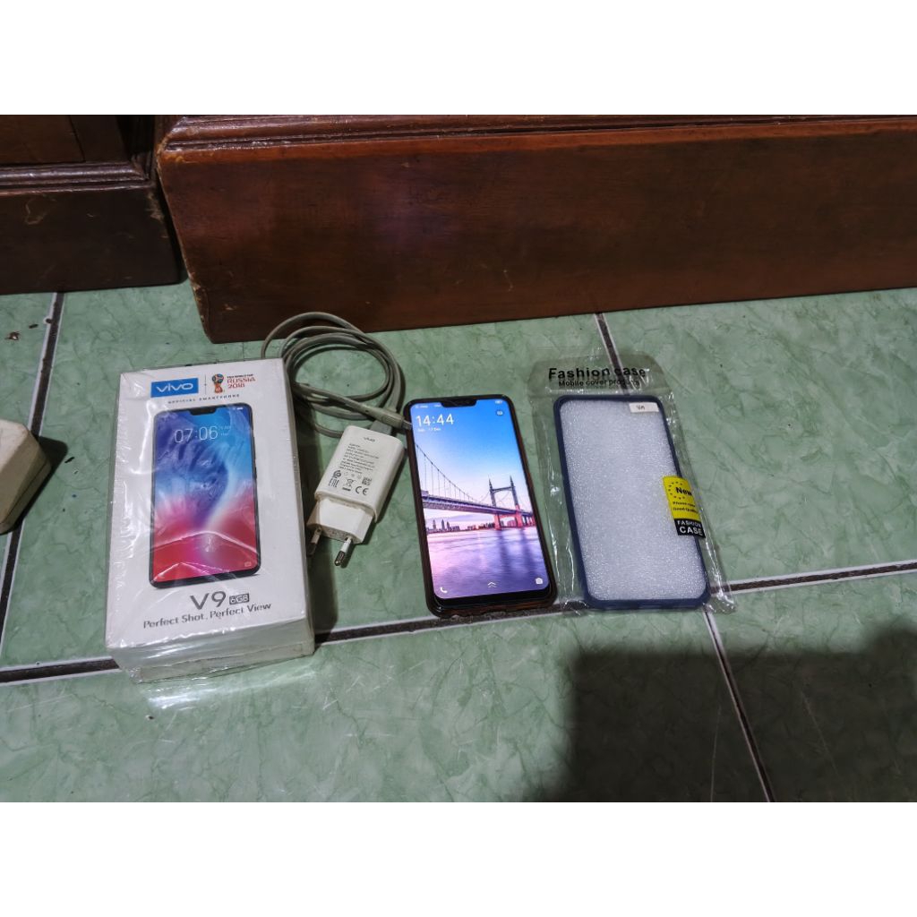 VIVO V9 BLACK 6GB SECOND