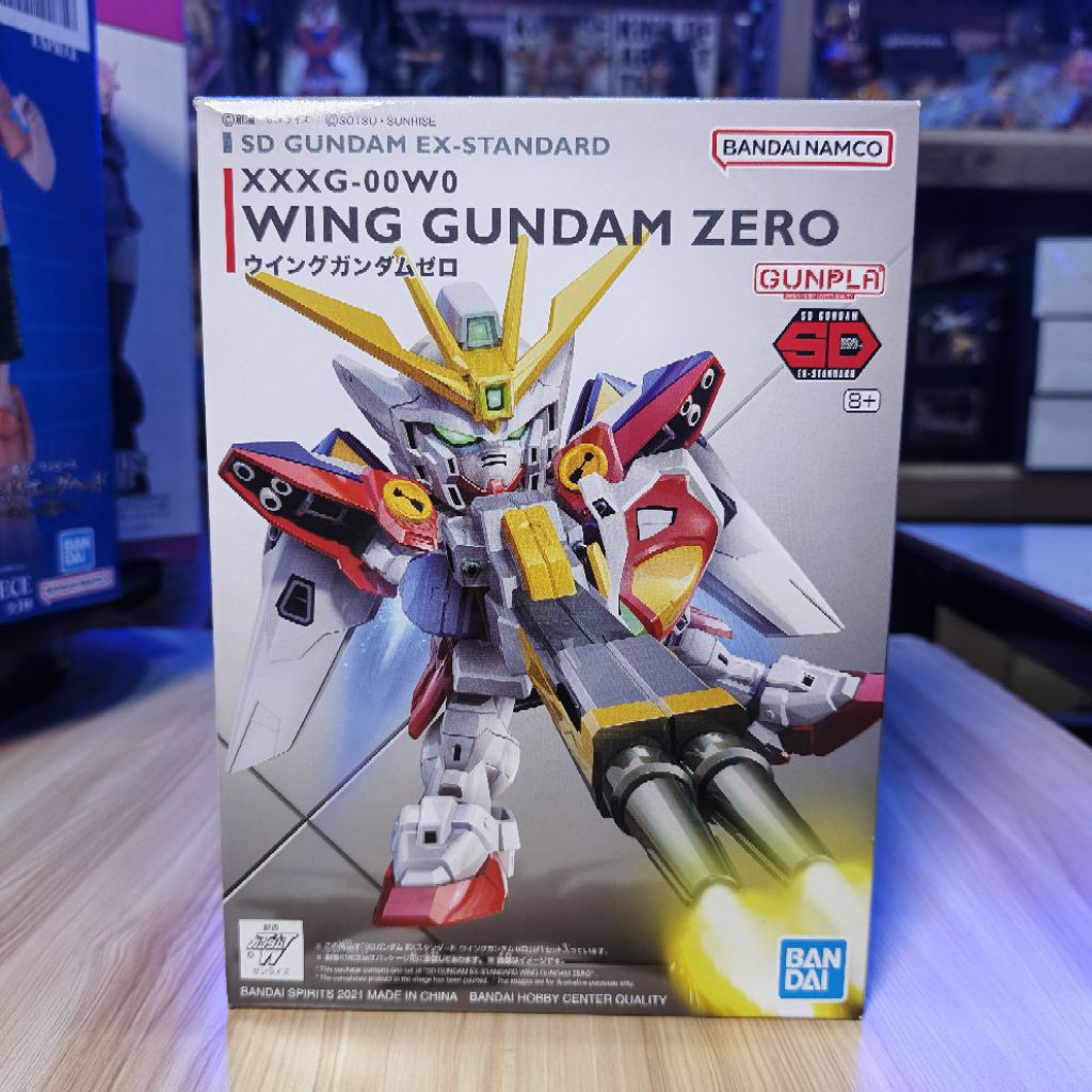 Gundam SD EX Standard Wing Gundam Zero Bandai