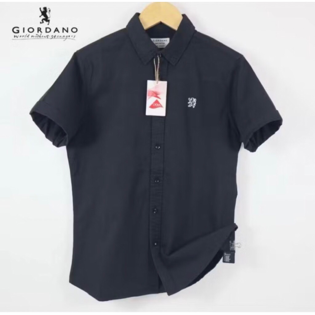 Kemeja Polos Giordano Lengan Pendek / Kemeja Kerah Lengan Pendek Pria / Kemeja Casual Style Pria