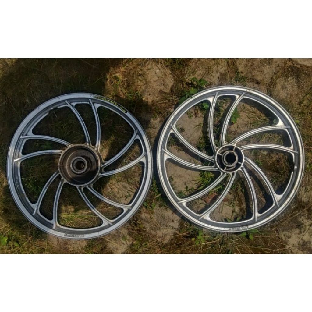 VELG RASING DEPAN BELAKANG CEFIRO RING 17 SECOND ORIGINAL