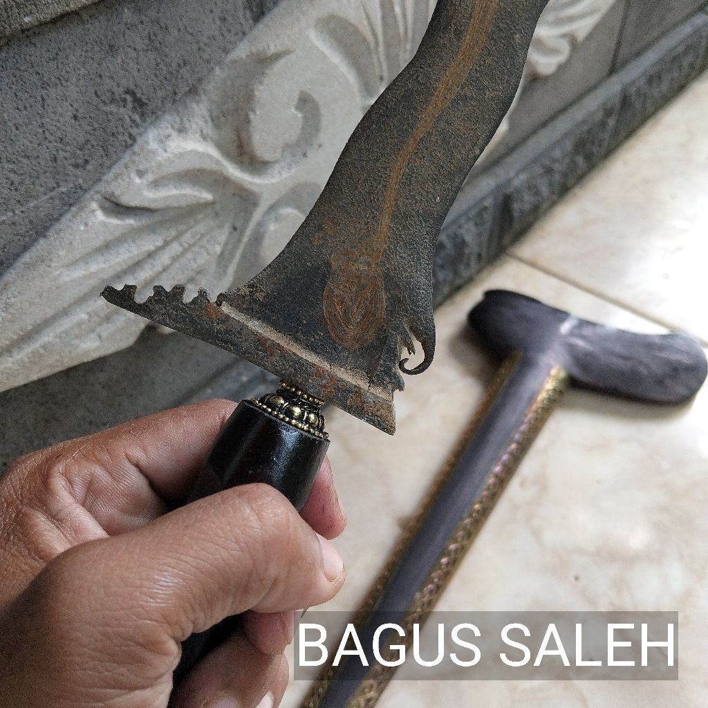 LINTANG KEMUKUS LAWAS