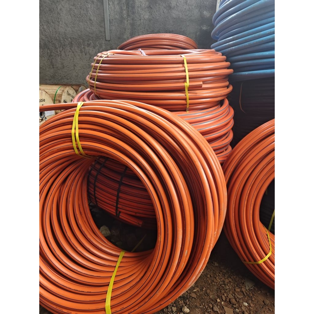 Pipa HDPE 40x33 oren polos