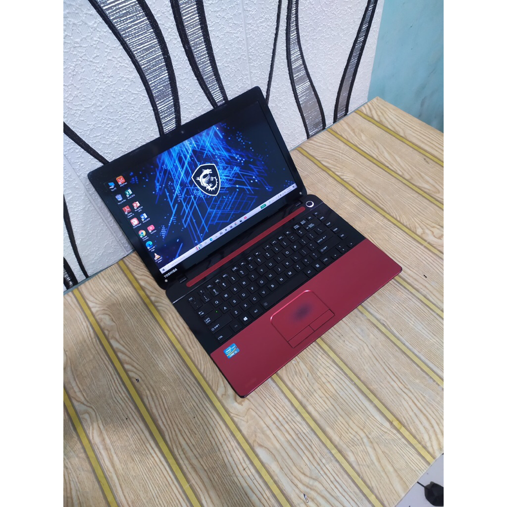 Laptop Toshiba C40-A Intel core i3 Ram 8