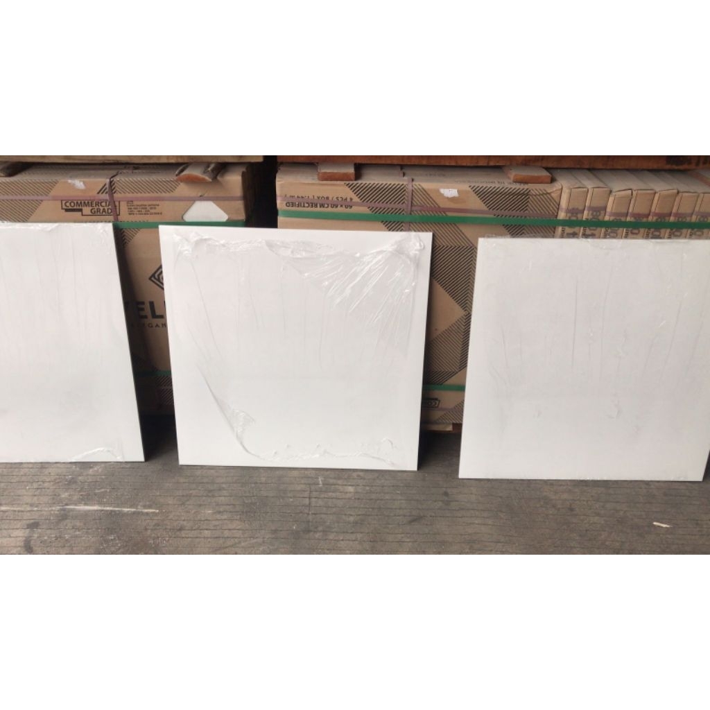 granit 60x60 putih polos