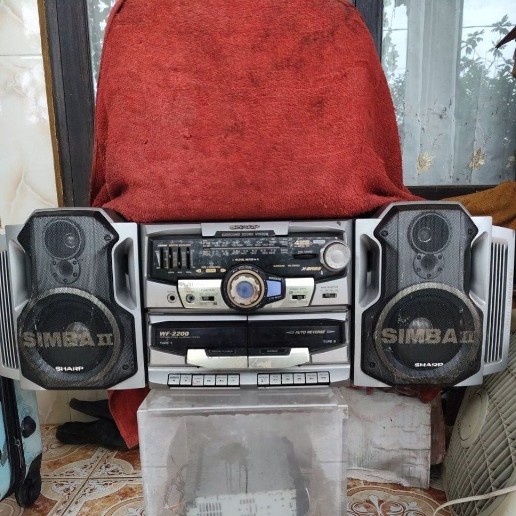 Aneka Radio Kaset Antik Langka Pajangan, Jadul Vintage Suara Mantap, Tampilan Mempesona.