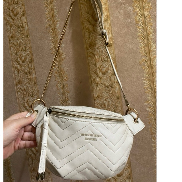 tas pinggang cewek