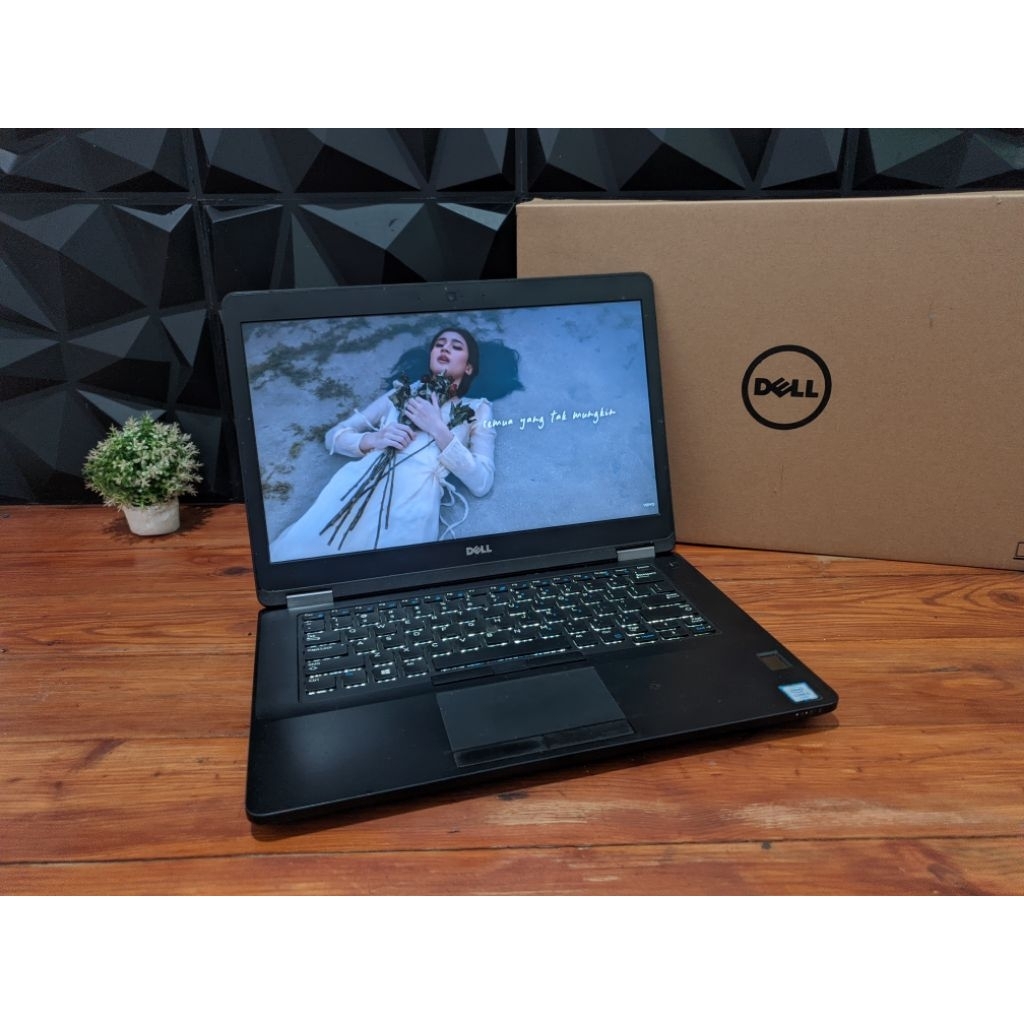 Laptop Dell I5 VGA 2GB