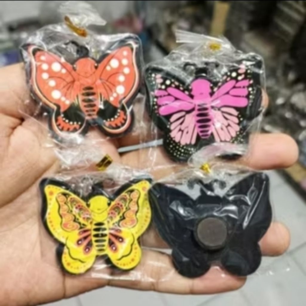 Magnet kulkas kupu-kupu souvenir hadiah hiasan kulkas dikemas plastik