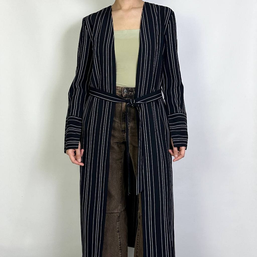 jaket wanita Zara size XS (seperti baru) 100% original 181225I