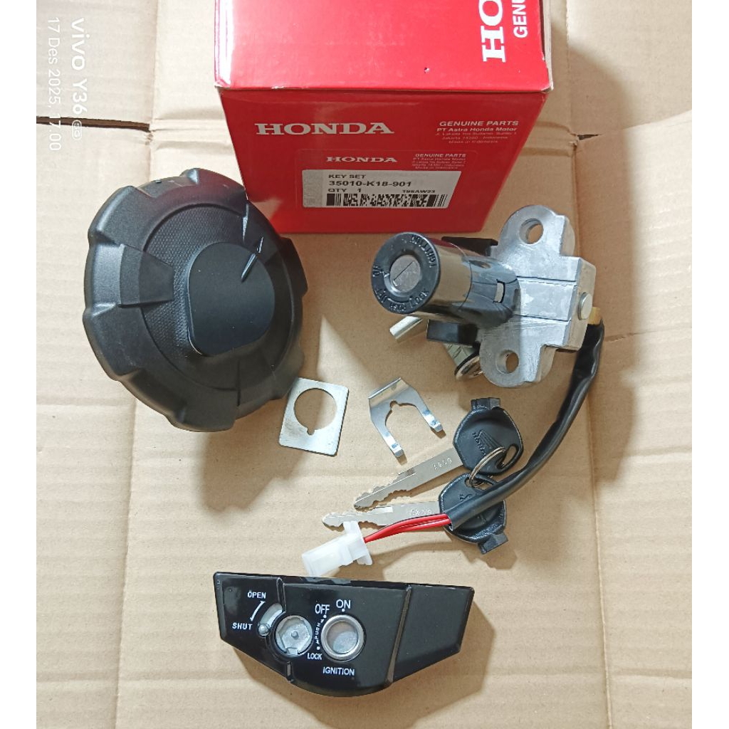 KUNCI KONTAK SET JOK TUTUP TANGKI CB VERZA VERZA CB /CB 150 VERZA K18