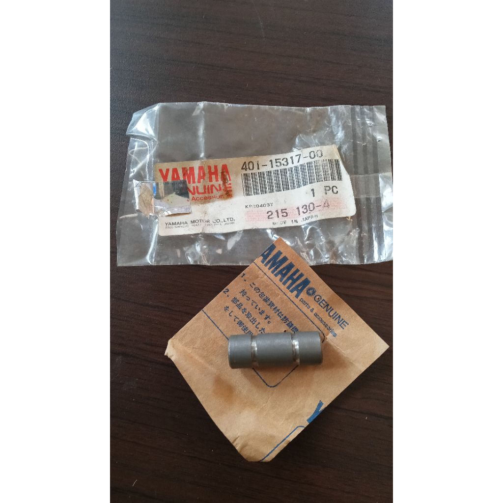 spacer engine mount pengukur jarak crankcase mesin dt100 dt125 original nos japan