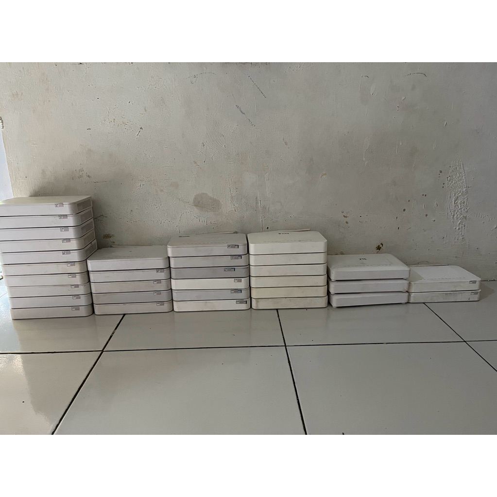 ZTE zxhn F670L ex Bnetfit / Telkom + Adaptor