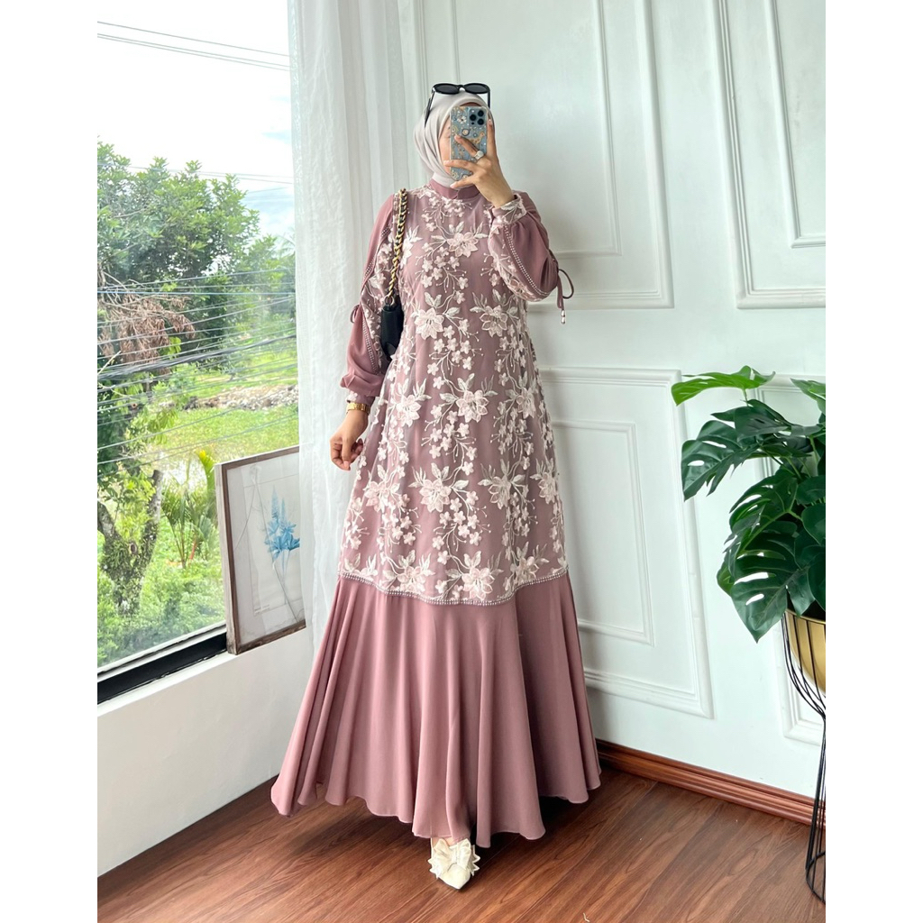 Gamis Adisty