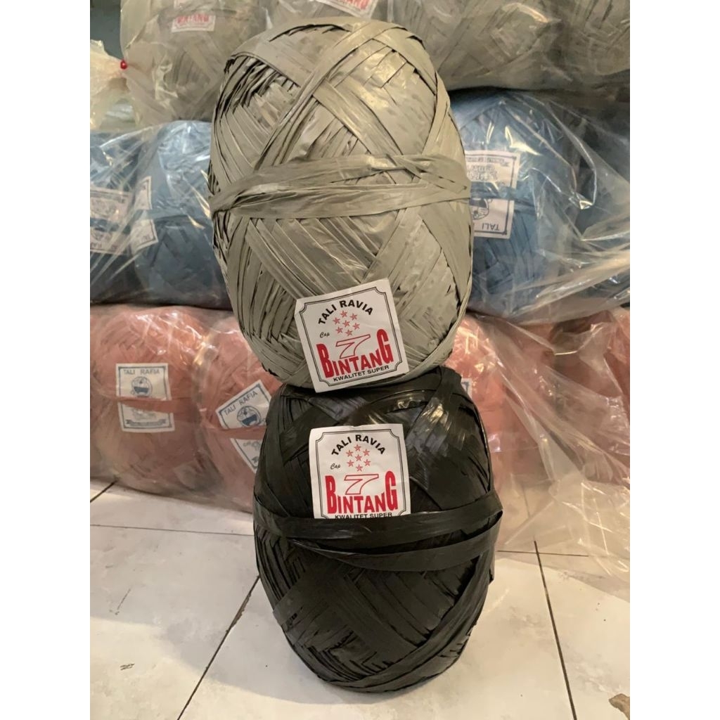 TALI RAFIA GULUNGAN BIASA CAP 7BINTANG BERAT ½KG bonus biji tanaman