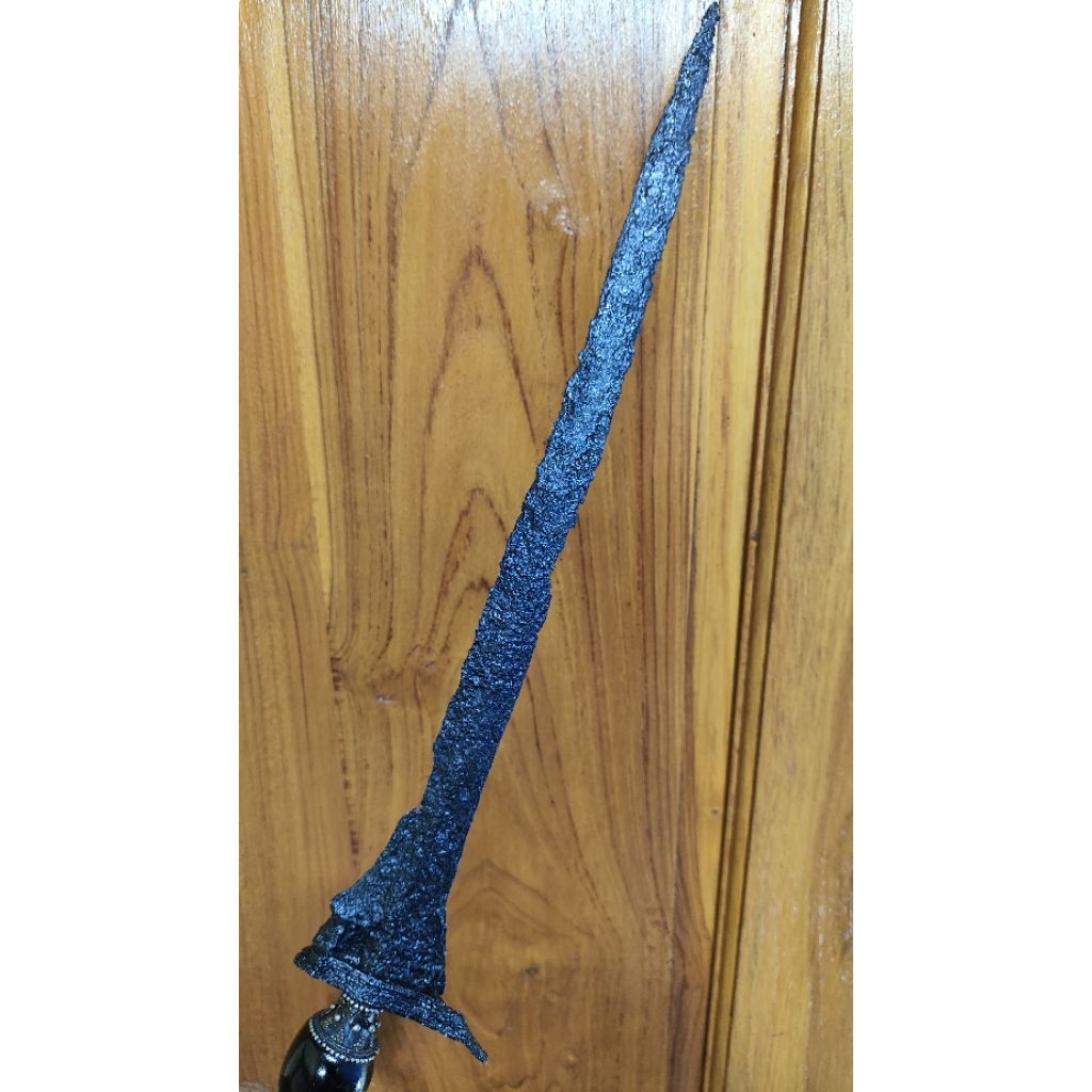 Keris kabudhan dapur Mundarang Temuan sungai bengawan solo